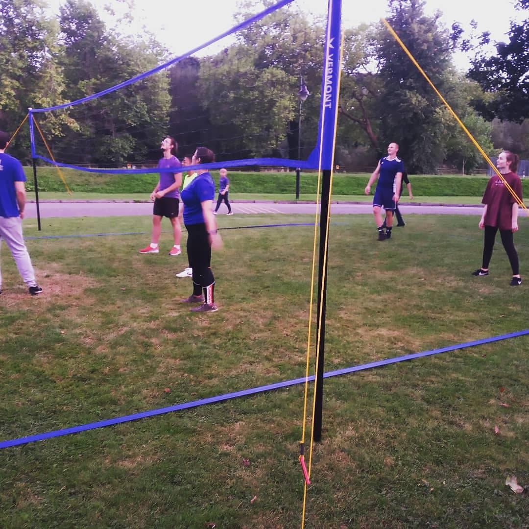 SUMMER VOLLEY